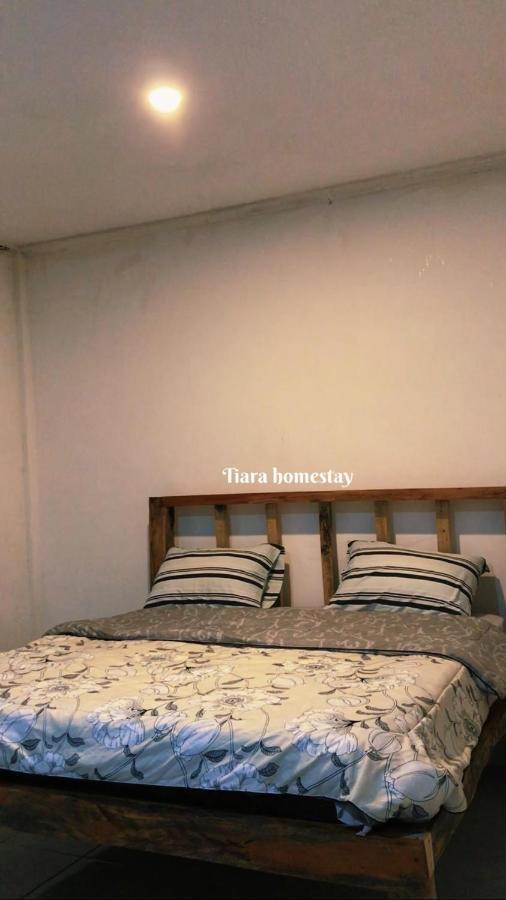 Tiara Homestay Plambi Kültér fotó